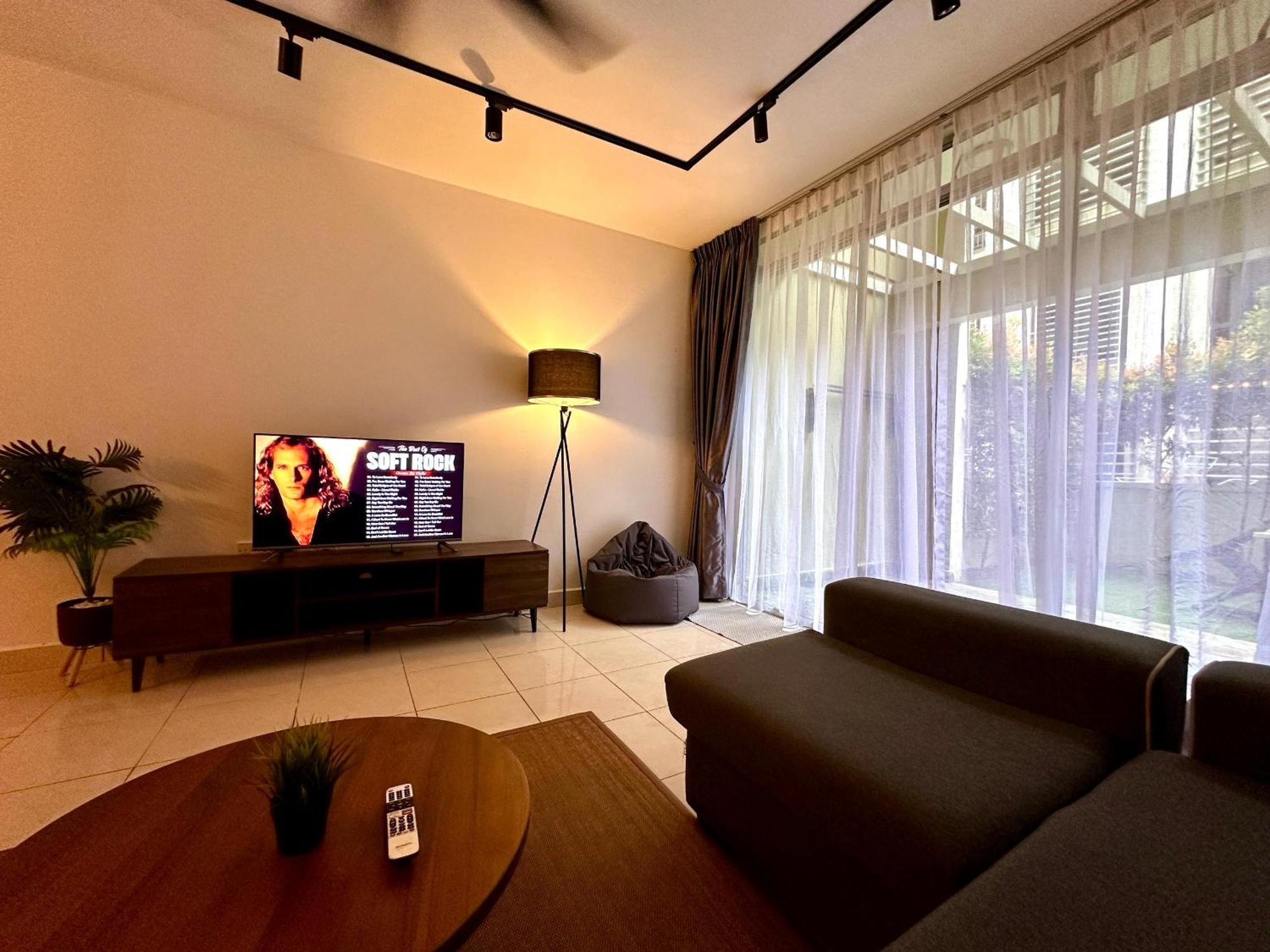 Bnb Cozy Homestay @ Cyberjaya Εξωτερικό φωτογραφία